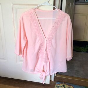 Women’s tie-front crochet loose fit blouse - light pink baby pink size L
